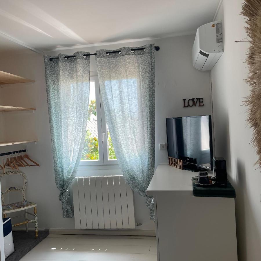 L'Instant Pour Vous. Bed & Breakfast Vic-la-Gardiole Exterior photo